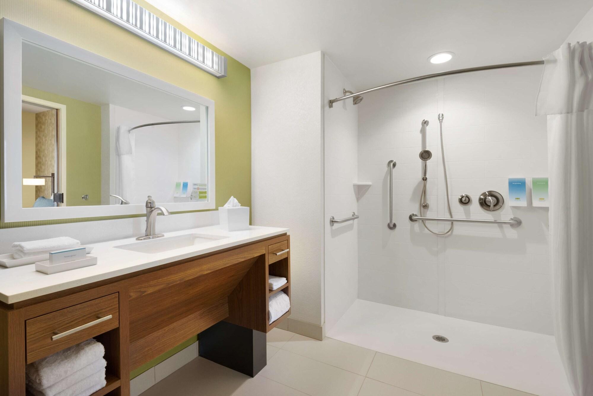 Home2 Suites By Hilton Middleburg Heights Cleveland Luaran gambar